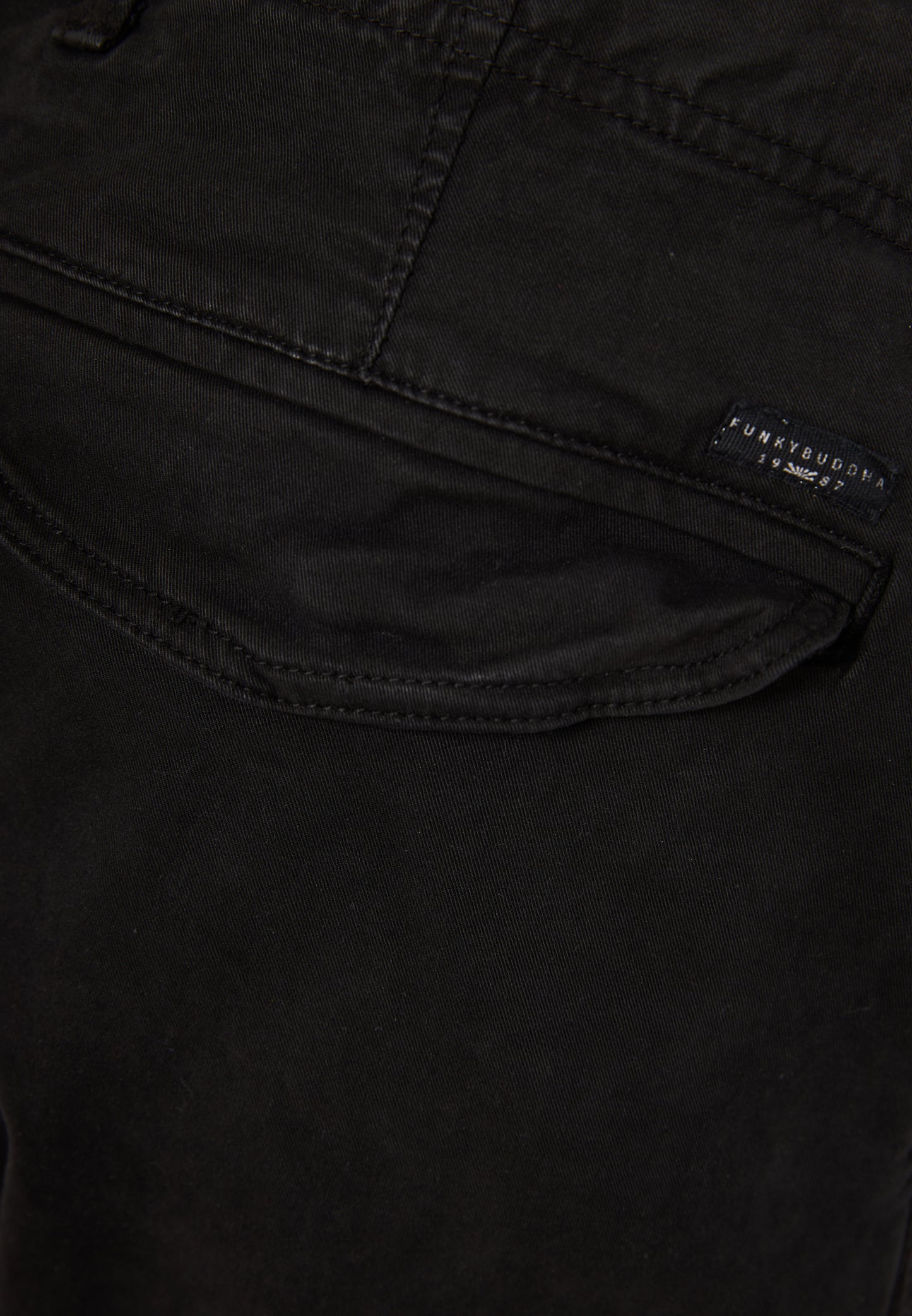 Funky Buddha Essential Black Βερμούδα Cargo