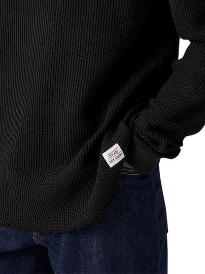 LEVI'S Relaxed Fit Long-Sleeved Black Crewneck